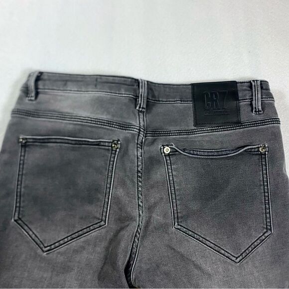 Mens CR7 Cristiano Ronaldo Denim Jean Shorts Waist Size 30 stretch 9” Inseam - Picture 3 of 10